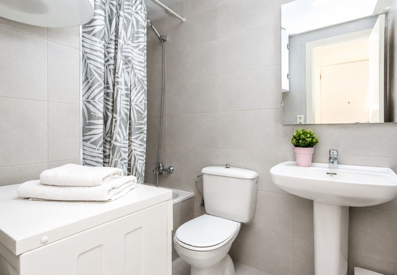 Apartament en Rosas / Roses - 1075 ROCMAR vista Mar - APIVEND