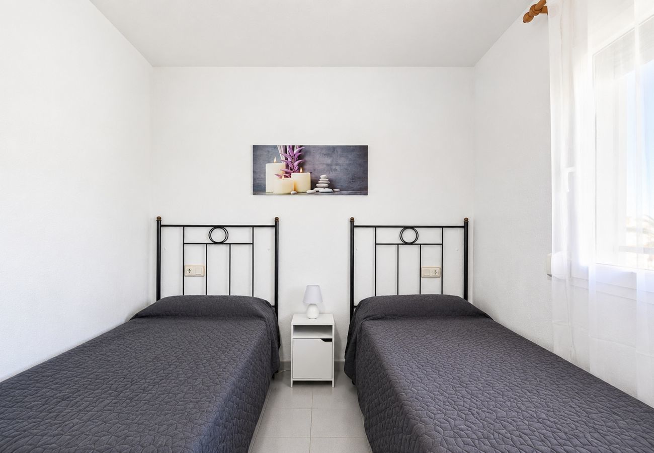 Apartament en Rosas / Roses - 1075 ROCMAR vista Mar - APIVEND