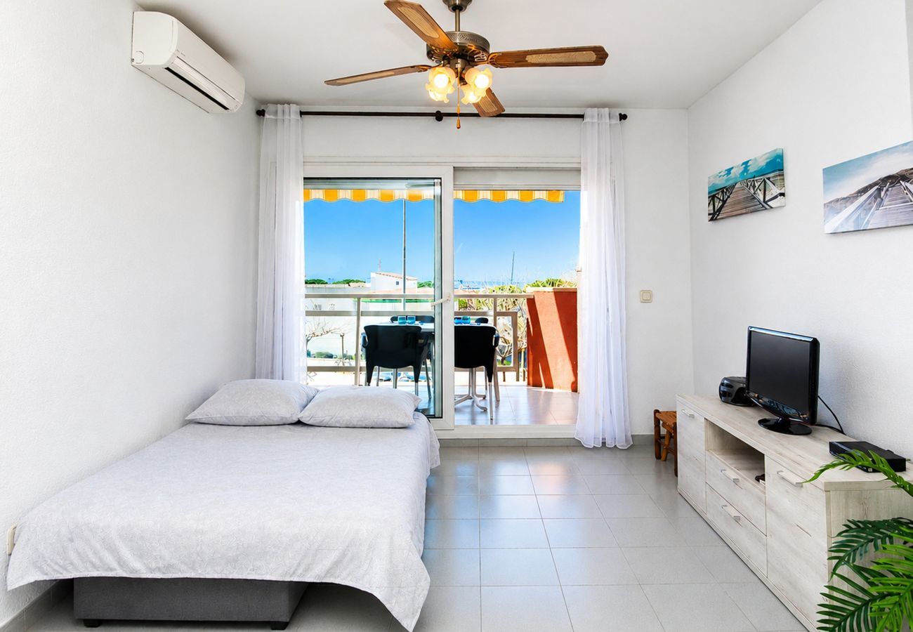 Apartament en Rosas / Roses - 1075 ROCMAR vista Mar - APIVEND
