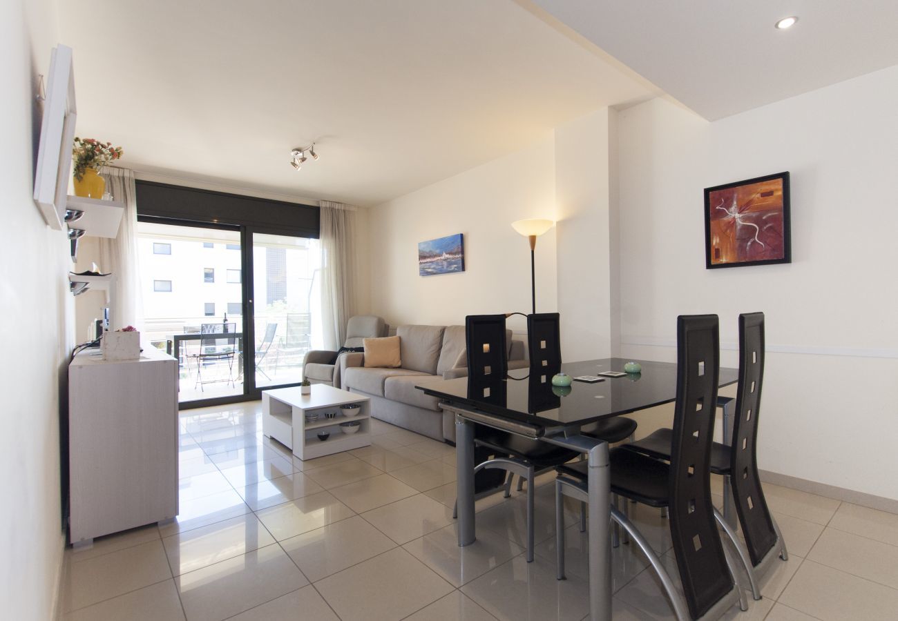 Apartament en Rosas / Roses - 1013 MILENI 50m Playa