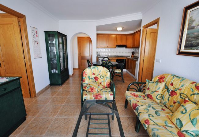 Apartament en Rosas / Roses - 1029 JOC PILOTA 50m Playa