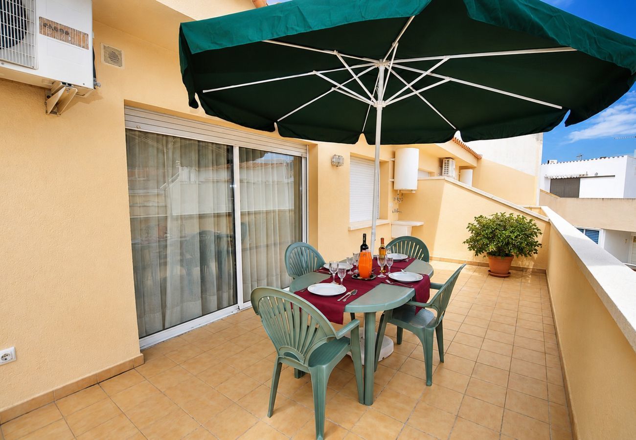 Apartament en Rosas / Roses - 1029 JOC PILOTA 50m Playa - APIVEND
