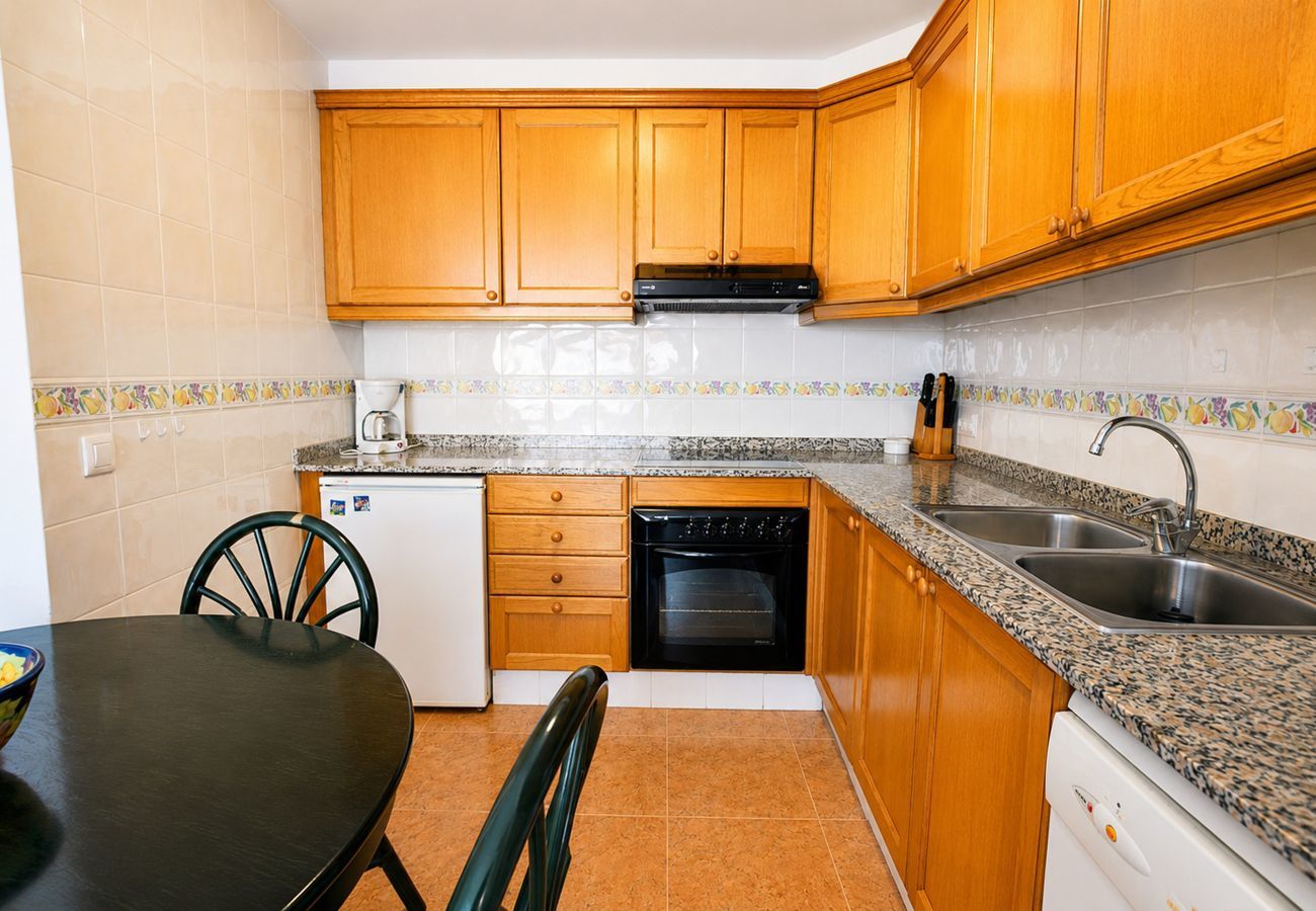 Apartament en Rosas / Roses - 1029 JOC PILOTA 50m Playa - APIVEND