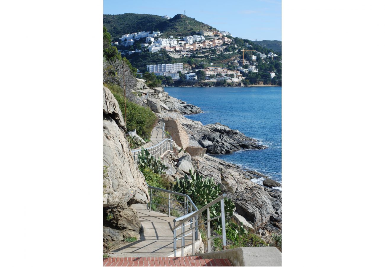 Apartament en Rosas / Roses - 1019 COSTA vista Mar