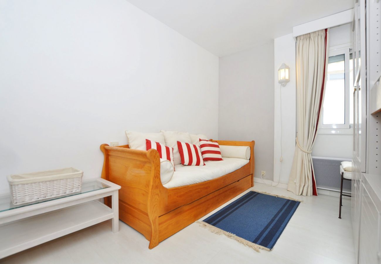 Apartament en Rosas / Roses - 1085 DALLAS vista Mar