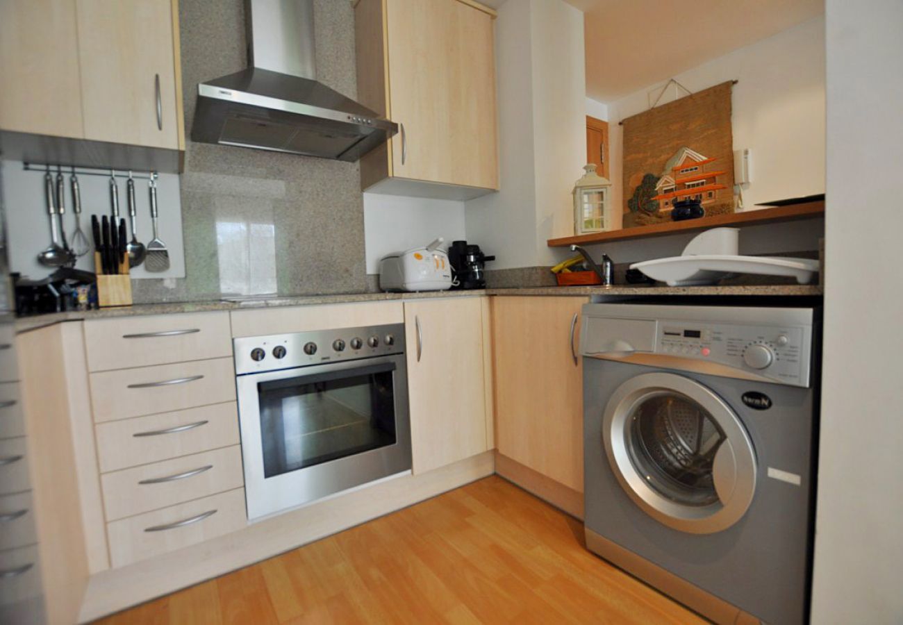 Apartament en Rosas / Roses - 1095 AQUAMARINA vista Piscina