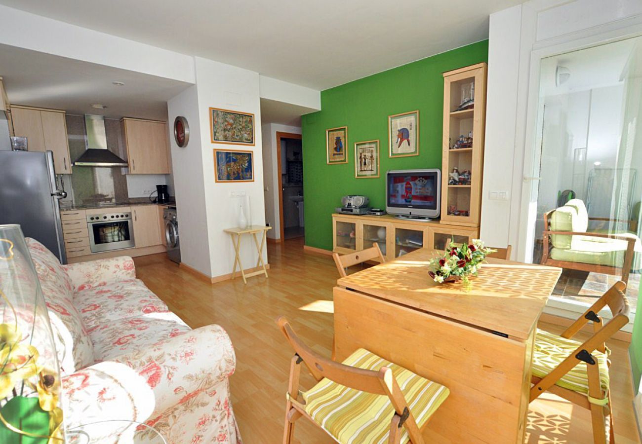 Apartament en Rosas / Roses - 1095 AQUAMARINA vista Piscina