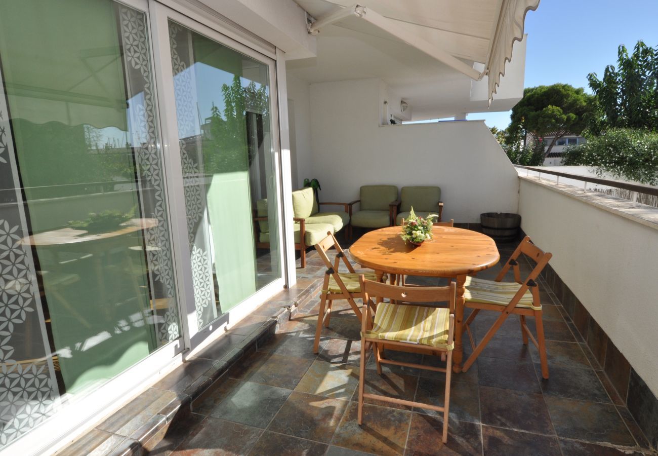 Apartament en Rosas / Roses - 1095 AQUAMARINA vista Piscina