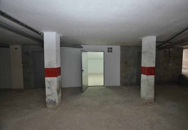 Garage/Parking en Rosas / Roses - 001 TRASTERO - 12