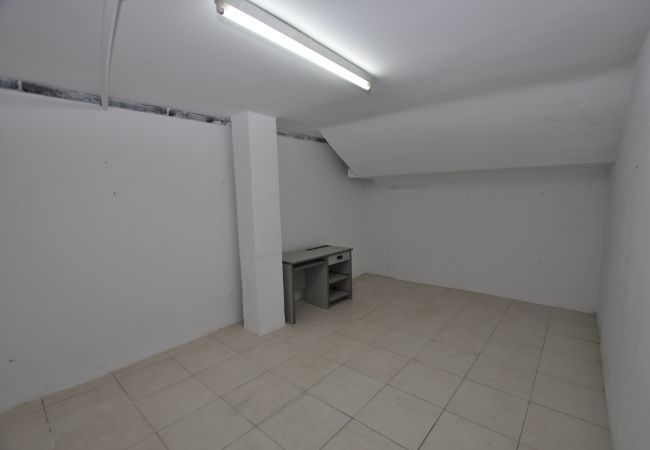 Garage/Parking en Rosas / Roses - 001 TRASTERO - 12