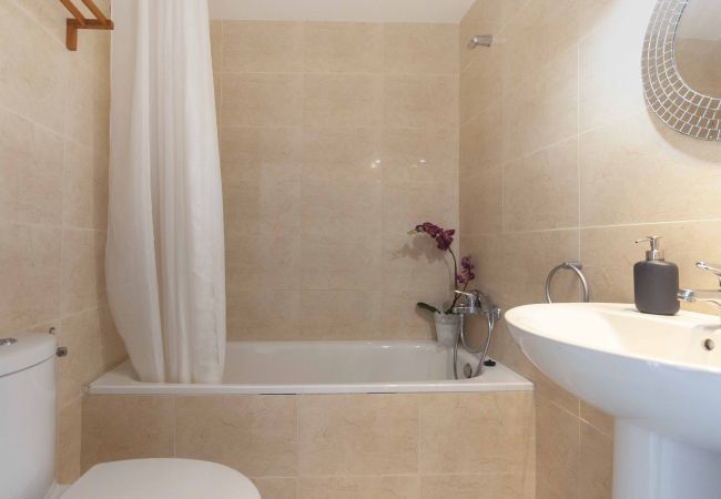 Apartament en Rosas / Roses - 1235 BLAUMARINA con piscina