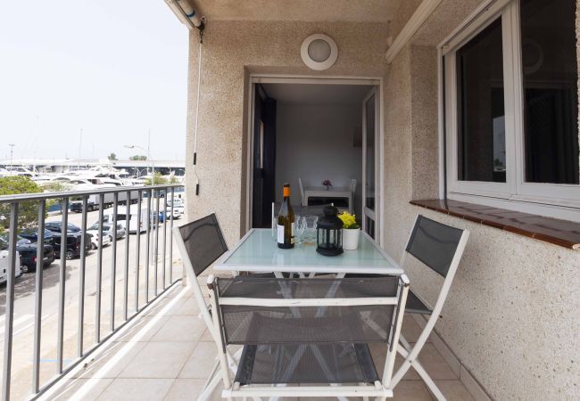 Apartament en Rosas / Roses - 1239 PORT BADIA con Piscina