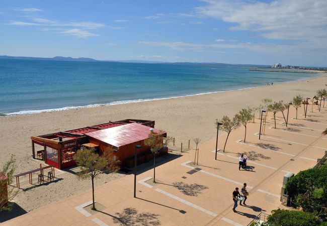 Apartament en Rosas / Roses - 1239 PORT BADIA con Piscina