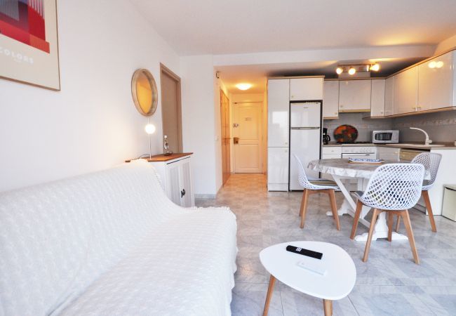 Apartament en Rosas / Roses - 1241 HELIOS 200m playa