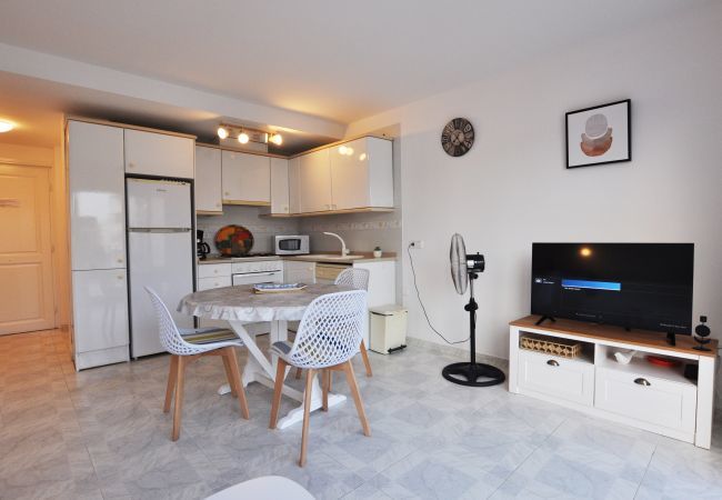 Apartament en Rosas / Roses - 1241 HELIOS 200m playa