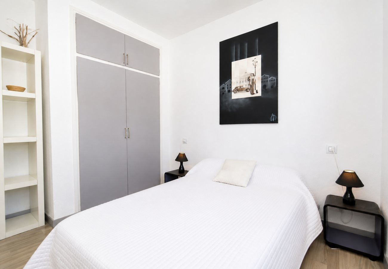 Apartament en Rosas / Roses - 1089 COVADONGA vista Mar - APIVEND