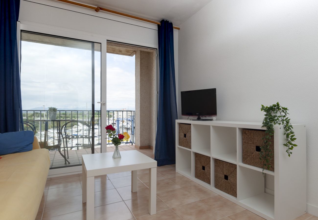 Estudi en Rosas / Roses - 1039 PORT BADIA Estudio