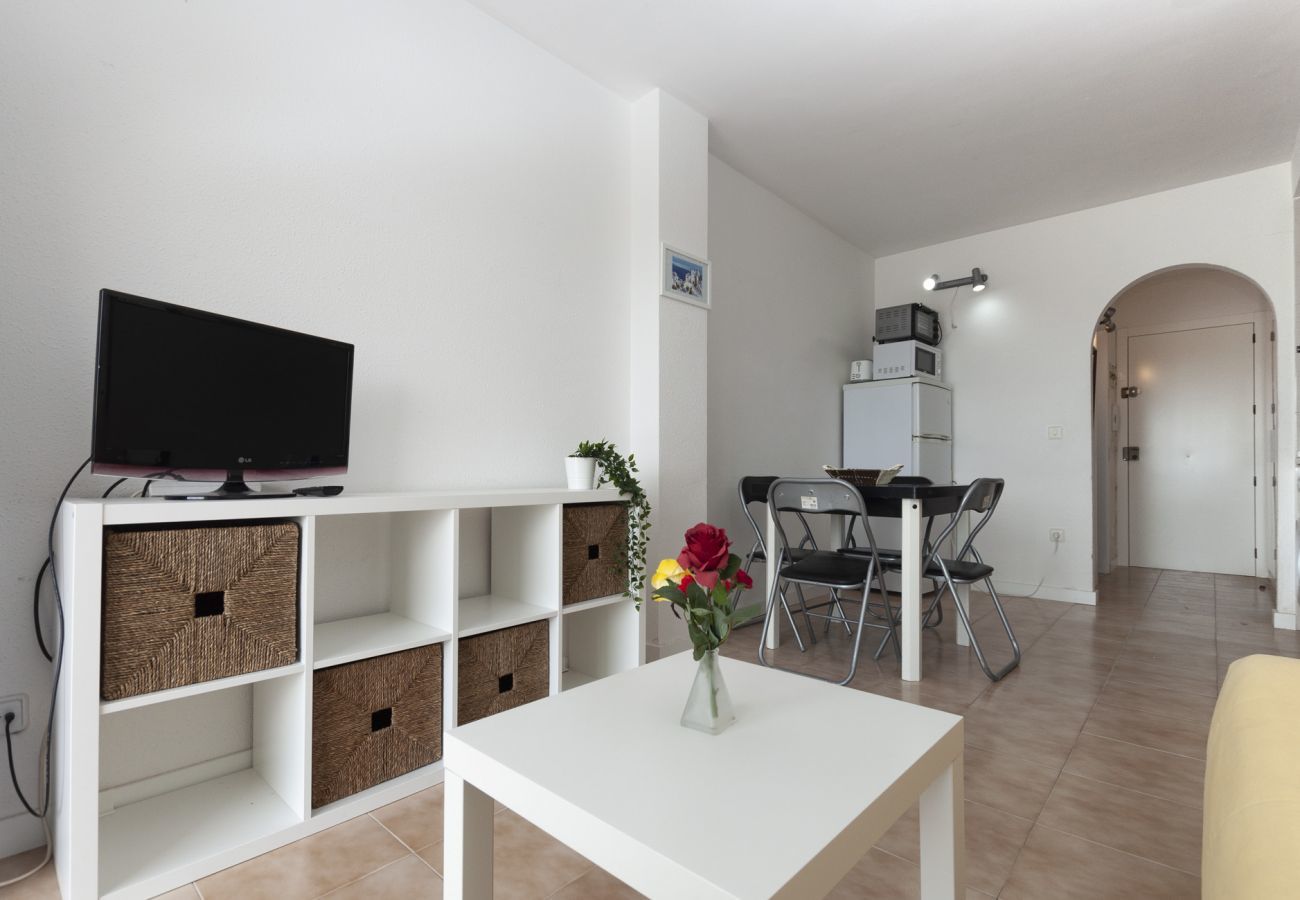 Estudi en Rosas / Roses - 1039 PORT BADIA Estudio