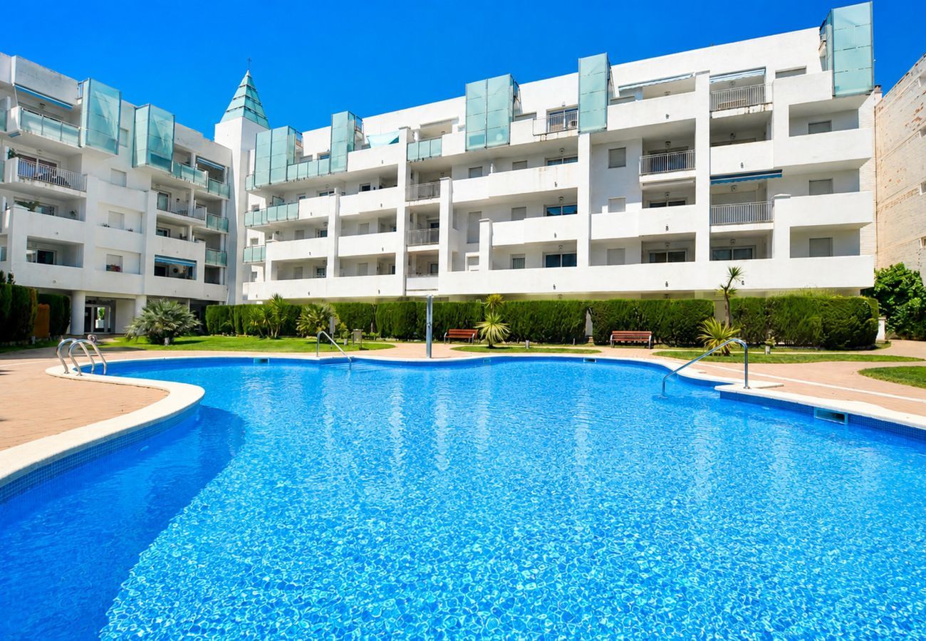 Apartament en Rosas / Roses - 1125 ROYAL MARINE vista Piscina - APIVEND