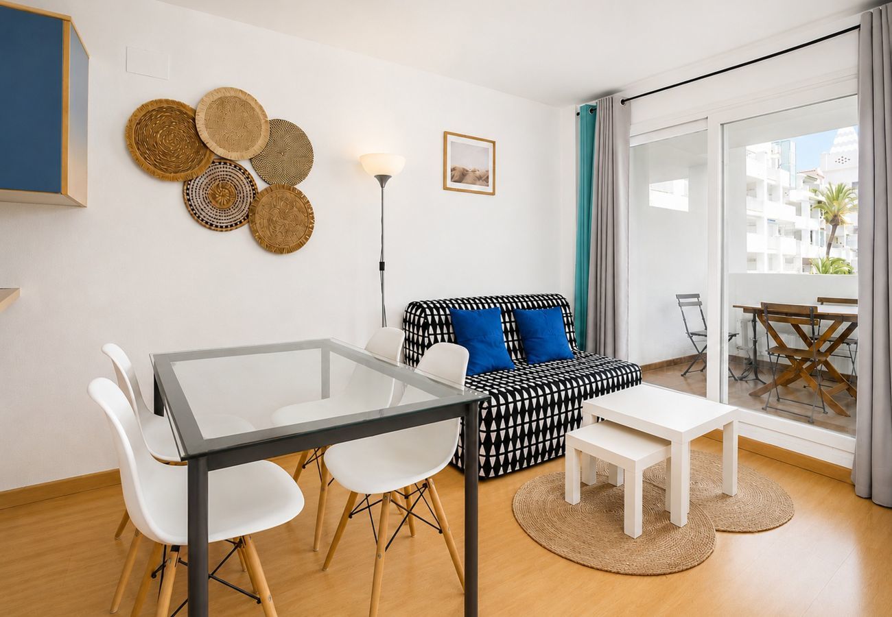 Apartament en Rosas / Roses - 1125 ROYAL MARINE vista Piscina - APIVEND