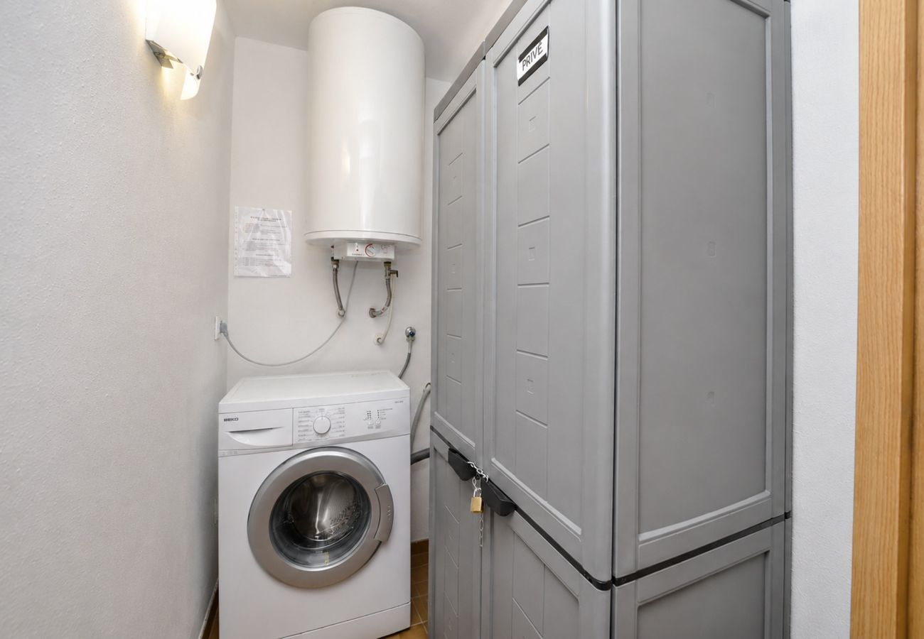 Apartament en Rosas / Roses - 1125 ROYAL MARINE vista Piscina - APIVEND