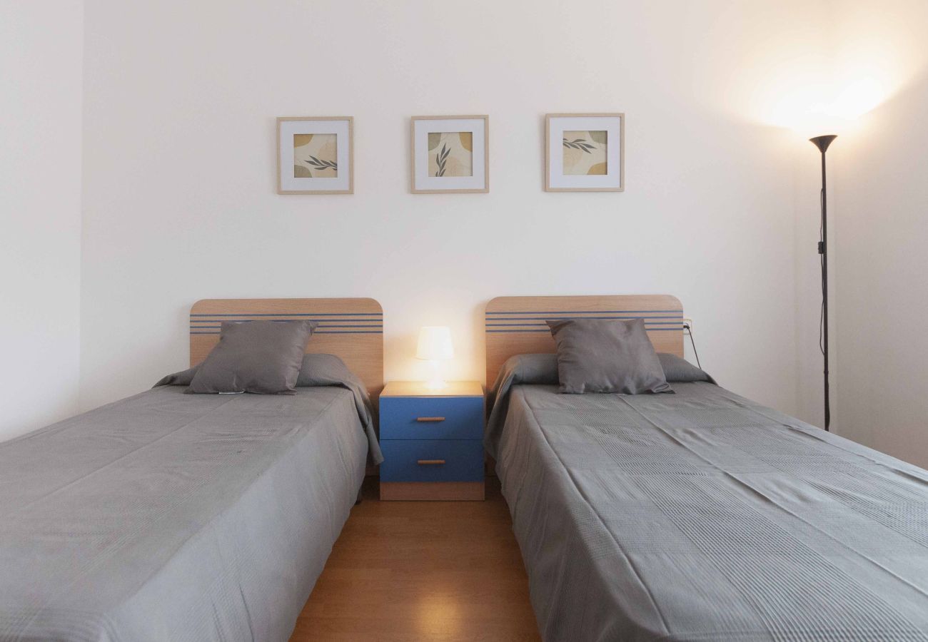 Apartament en Rosas / Roses - 1141 MAS OLIVA con Piscina