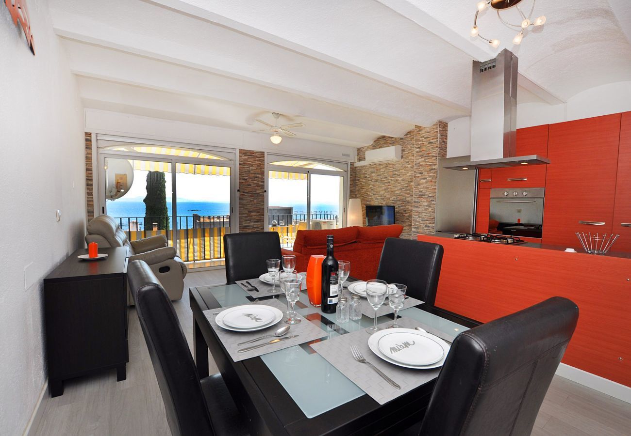 Apartament en Rosas / Roses - 1160 CONCORDIA vista Mar