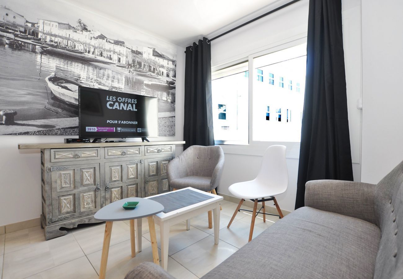 Apartament en Rosas / Roses - 1174 BARRI PESCADORS 50m Playa