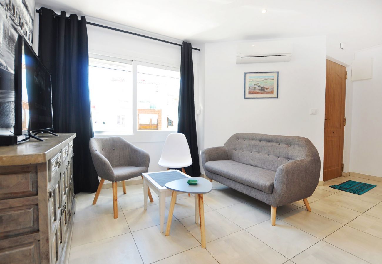 Apartament en Rosas / Roses - 1174 BARRI PESCADORS 50m Playa