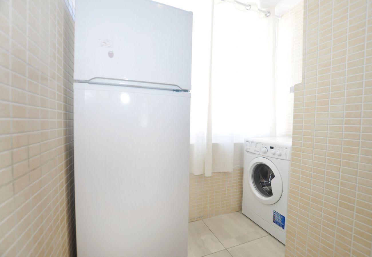 Apartament en Rosas / Roses - 1174 BARRI PESCADORS 50m Playa