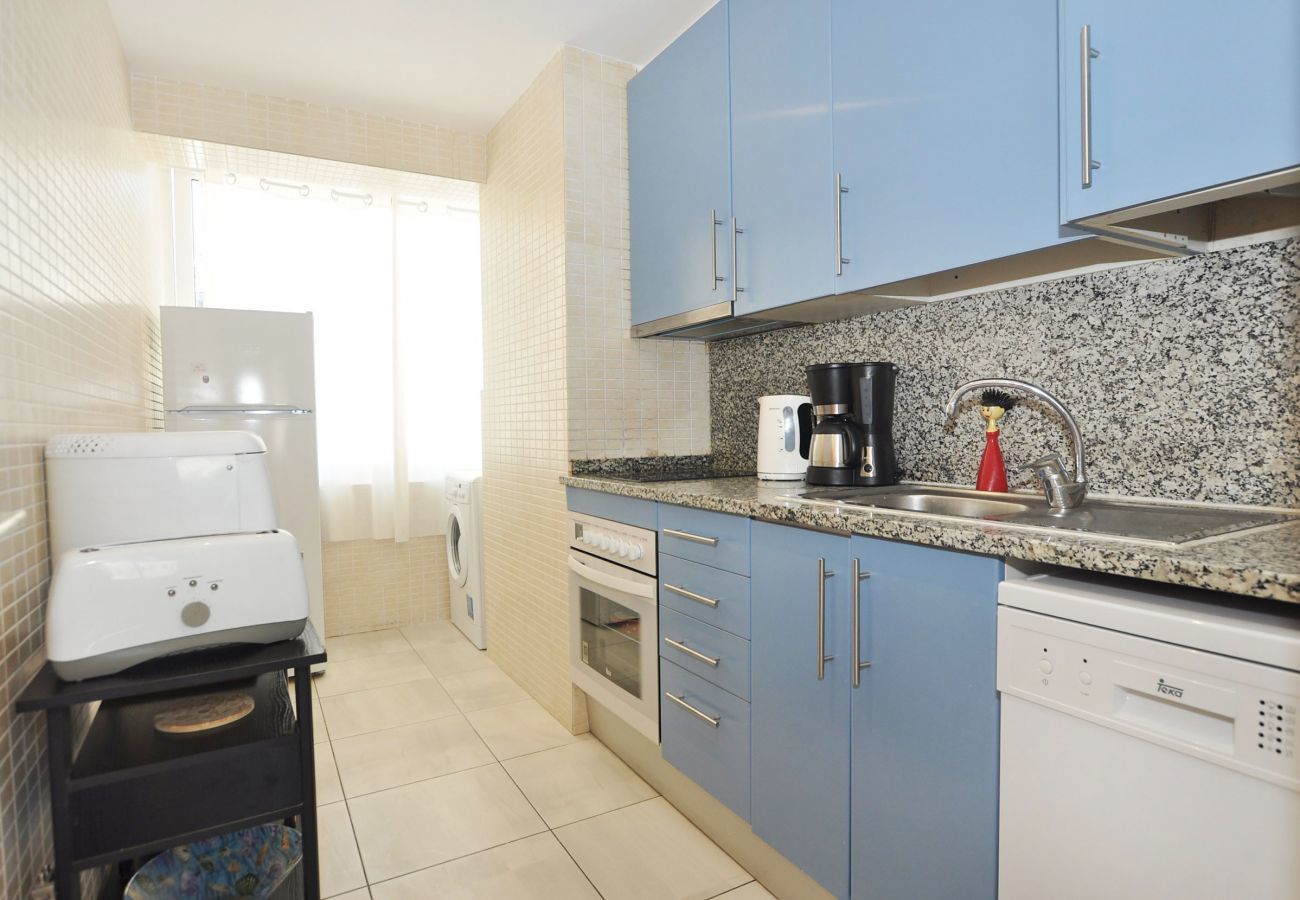 Apartament en Rosas / Roses - 1174 BARRI PESCADORS 50m Playa