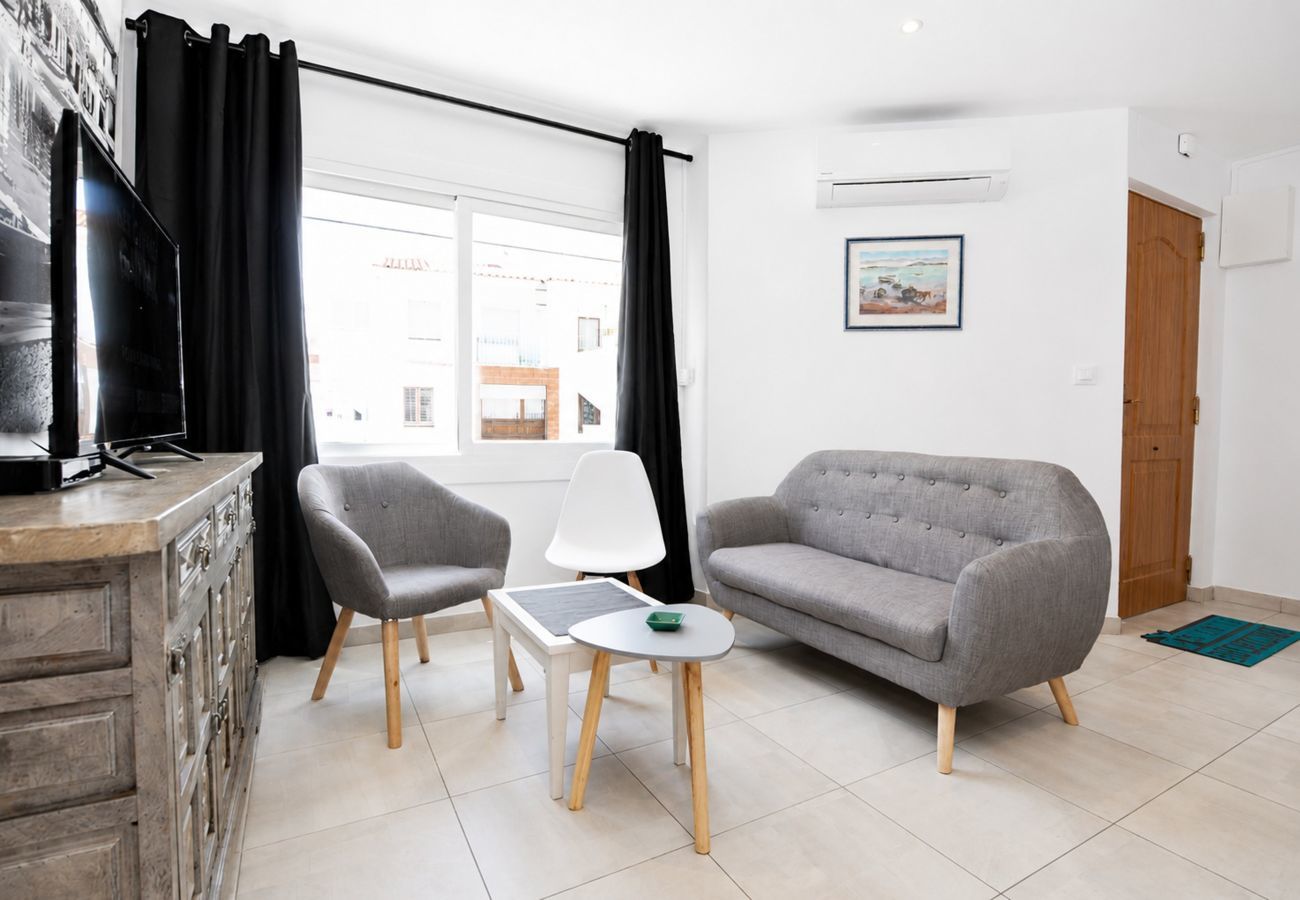 Apartament en Rosas / Roses - 1174 BARRI PESCADORS 50m Playa - APIVEND