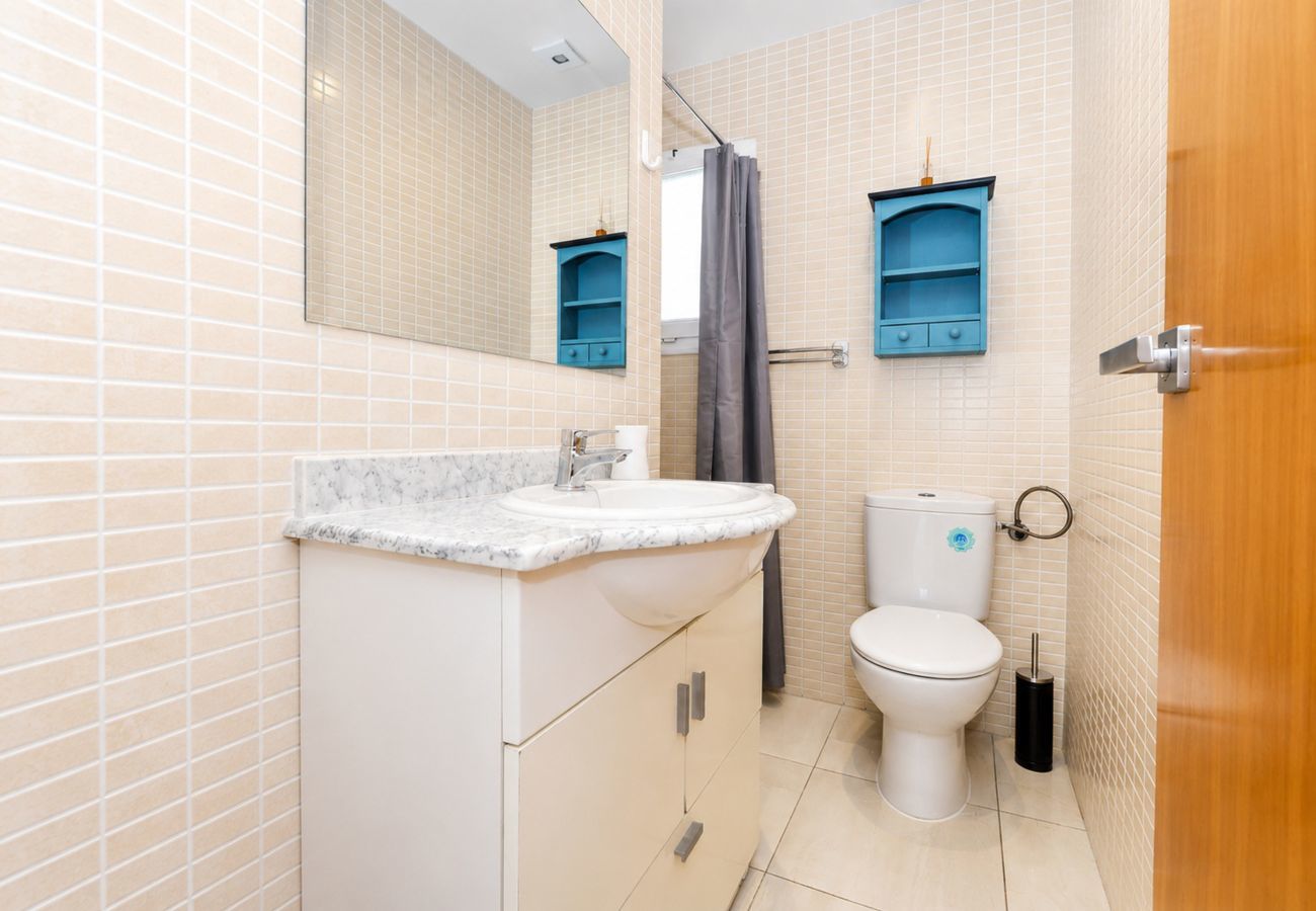 Apartament en Rosas / Roses - 1174 BARRI PESCADORS 50m Playa - APIVEND