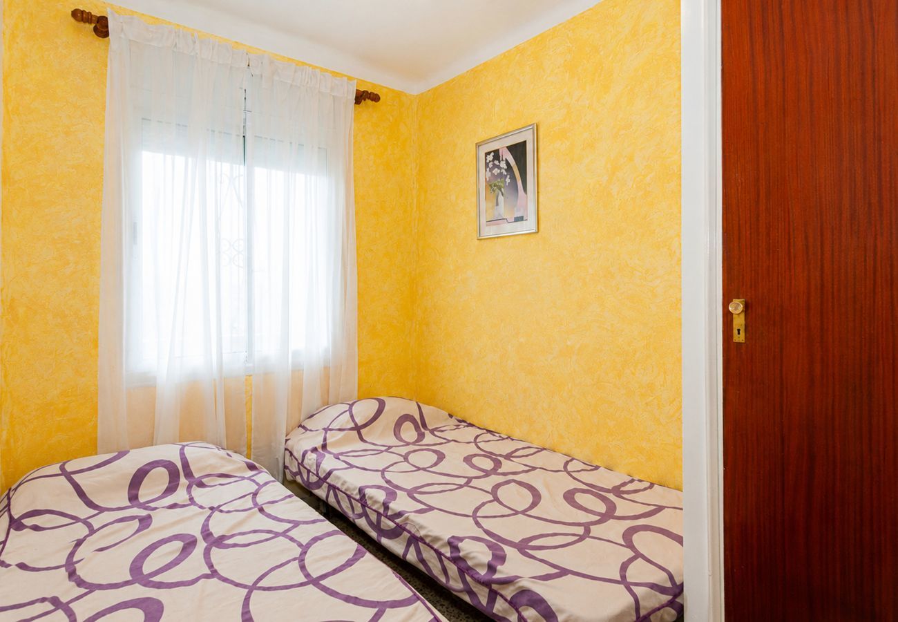 Apartament en Rosas / Roses - 1185 NIRVANA vista Canal - APIVEND