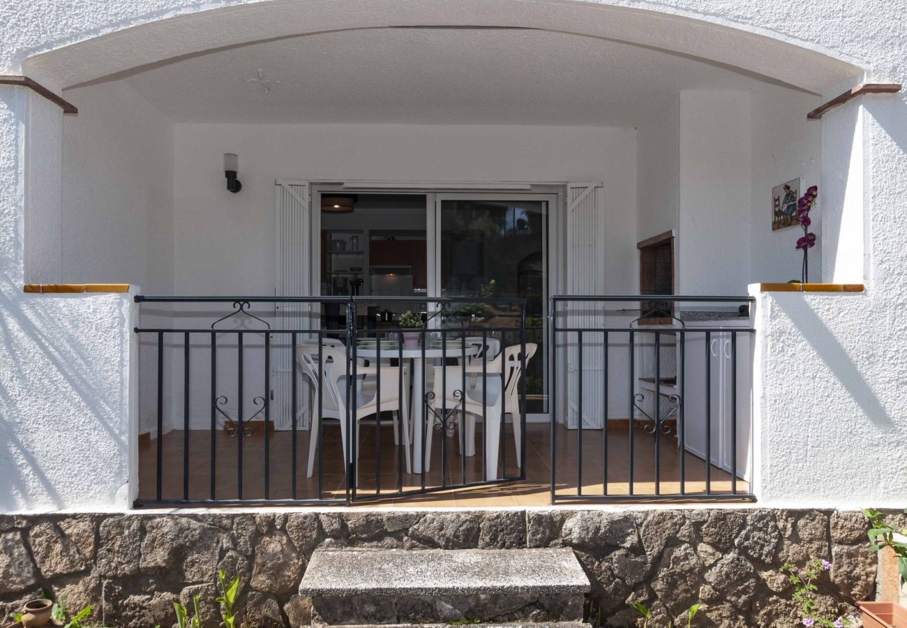 Apartament en Rosas / Roses - 1205 JARDINS con PISCINA