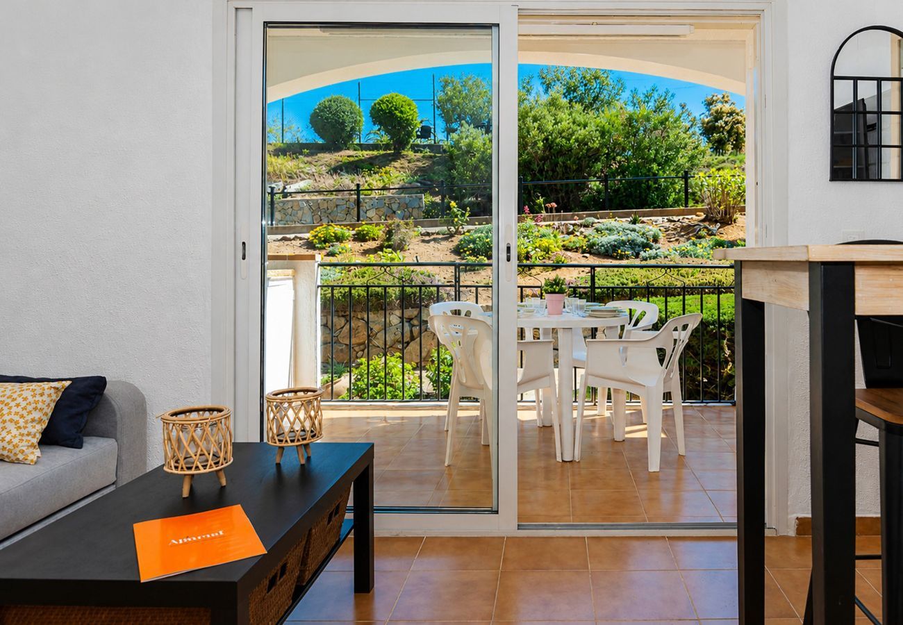 Apartament en Rosas / Roses - 1205 JARDINS con PISCINA - APIVEND