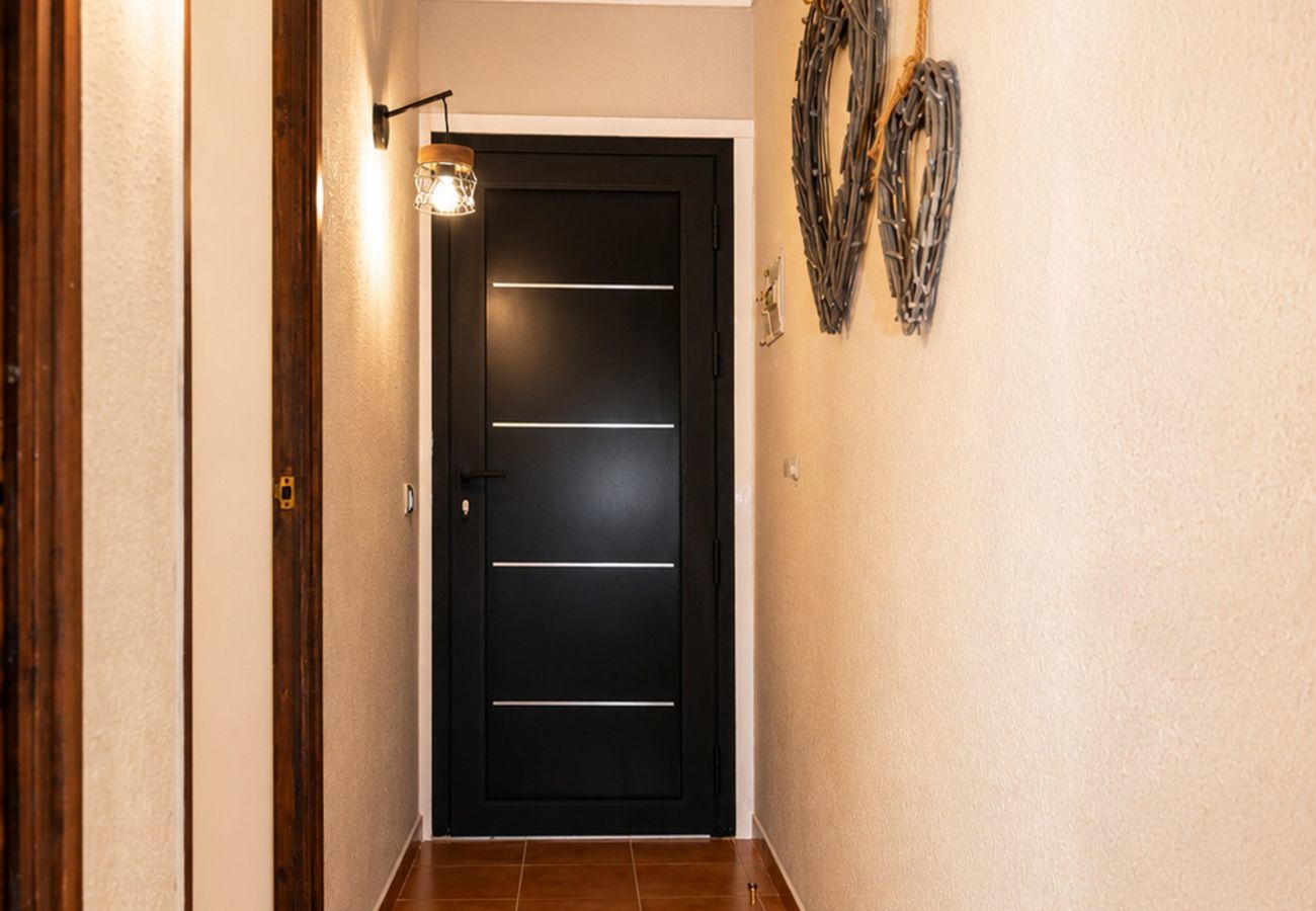 Apartament en Rosas / Roses - 1205 JARDINS con PISCINA - APIVEND
