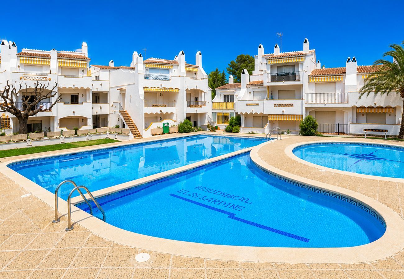 Apartament en Rosas / Roses - 1205 JARDINS con PISCINA - APIVEND