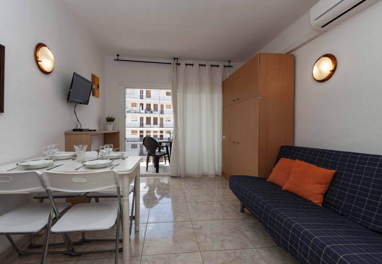 Estudi en Rosas / Roses - 1209 WEEKEND 150m playa