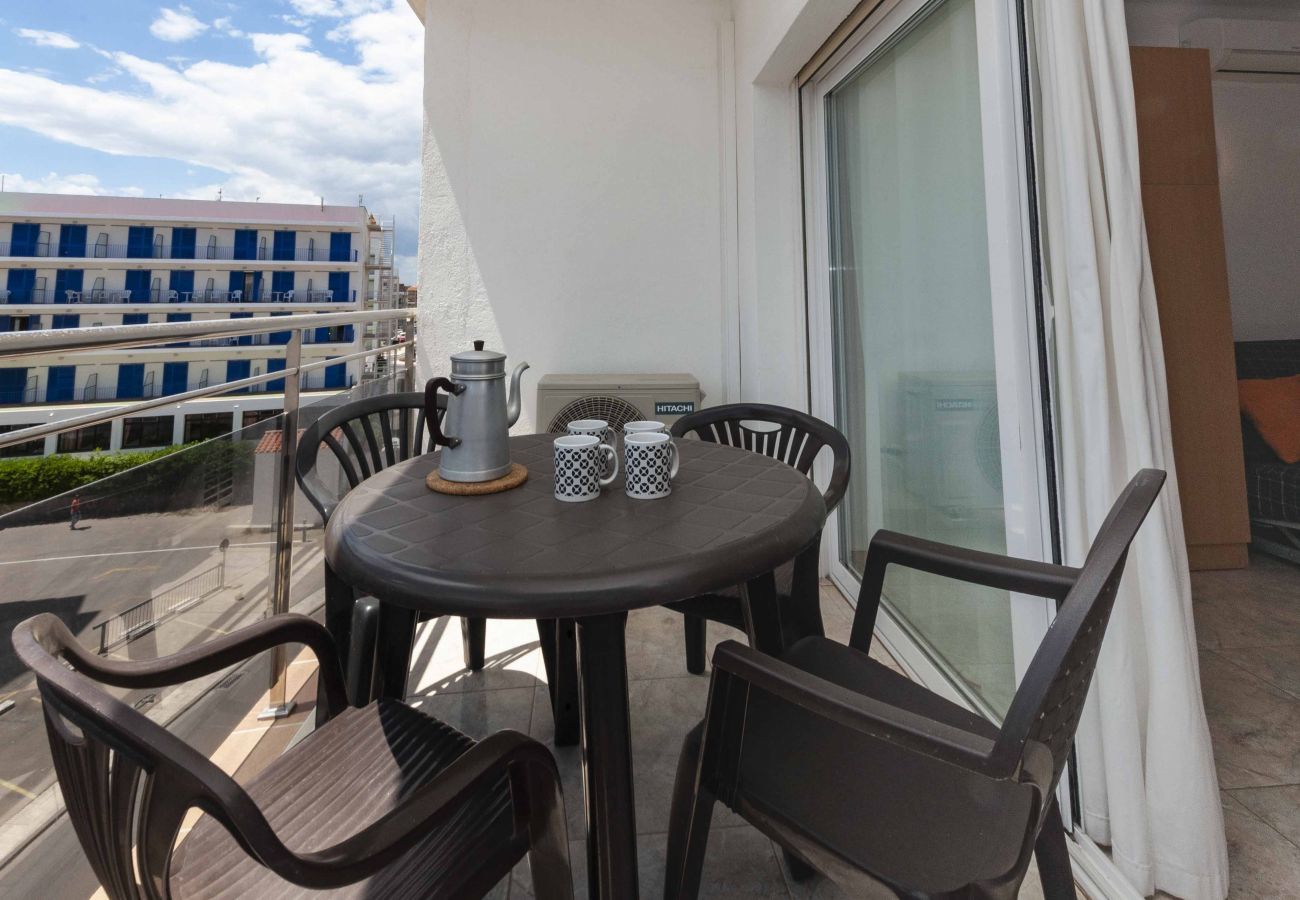 Estudi en Rosas / Roses - 1209 WEEKEND 150m playa