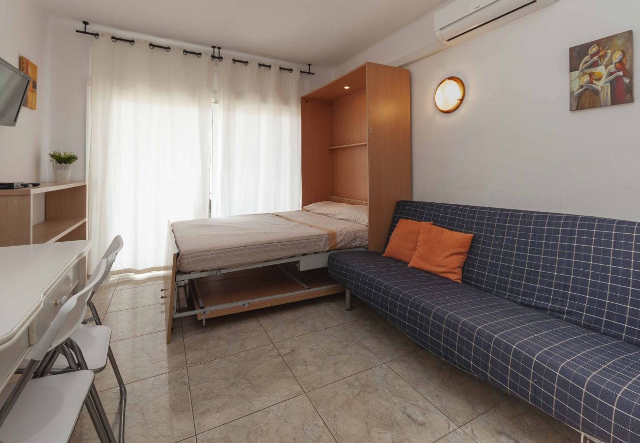 Estudi en Rosas / Roses - 1209 WEEKEND 150m playa