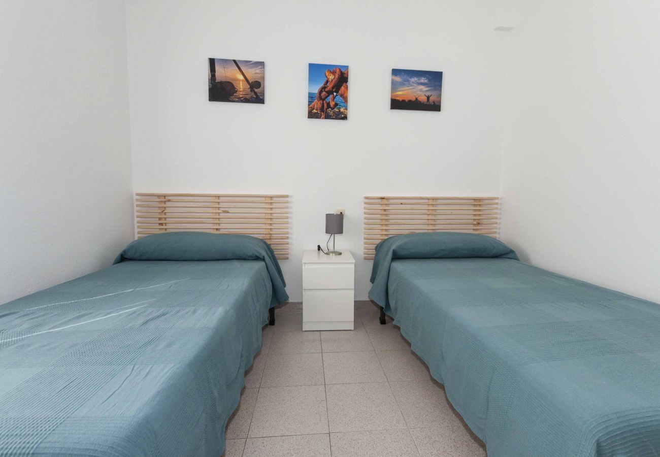 Apartament en Empuriabrava - 1212 SANT MAURICI vista canal