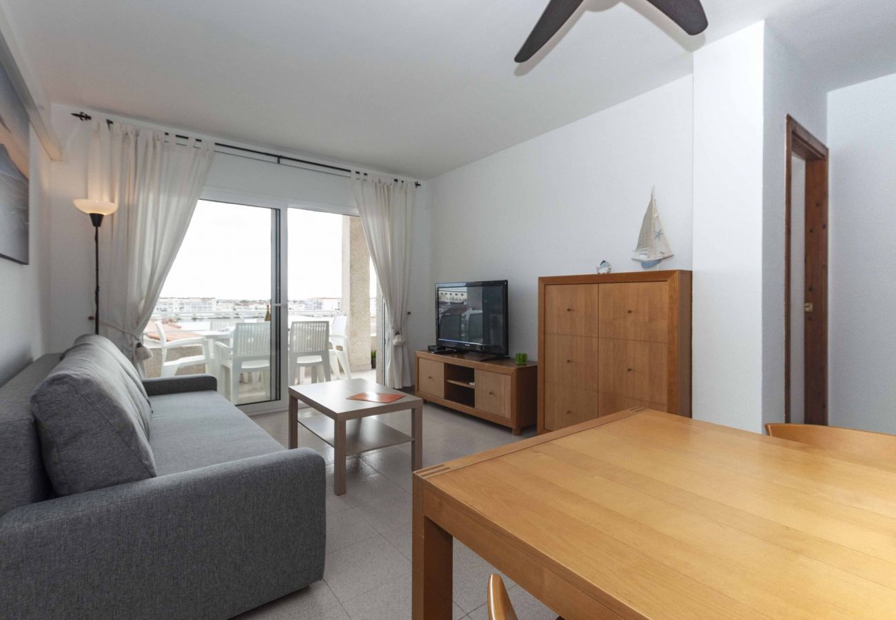 Apartament en Empuriabrava - 1212 SANT MAURICI vista canal