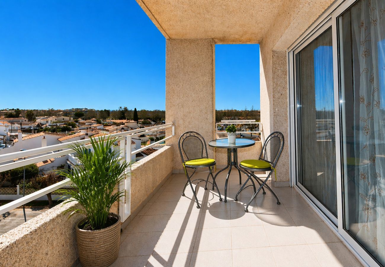 Apartament en Empuriabrava - 1212 SANT MAURICI vista canal Empuriabrava APIVEND