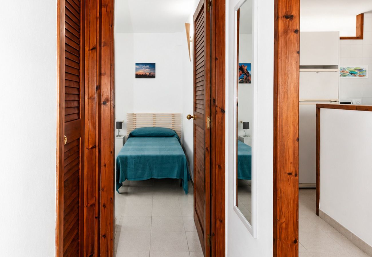 Apartament en Empuriabrava - 1212 SANT MAURICI vista canal Empuriabrava APIVEND