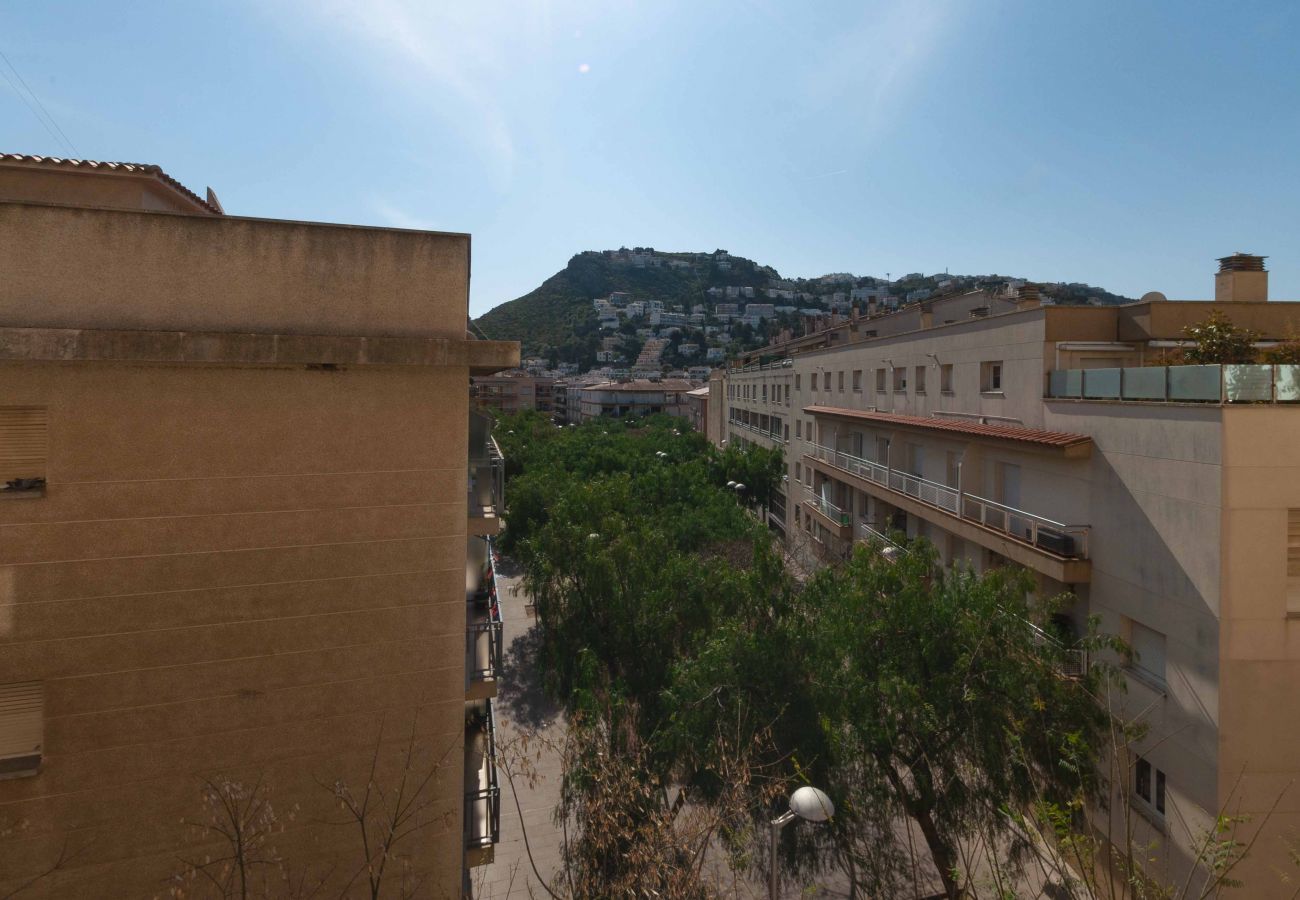 Apartament en Rosas / Roses - 1213 SANT JOAN 200m Playa