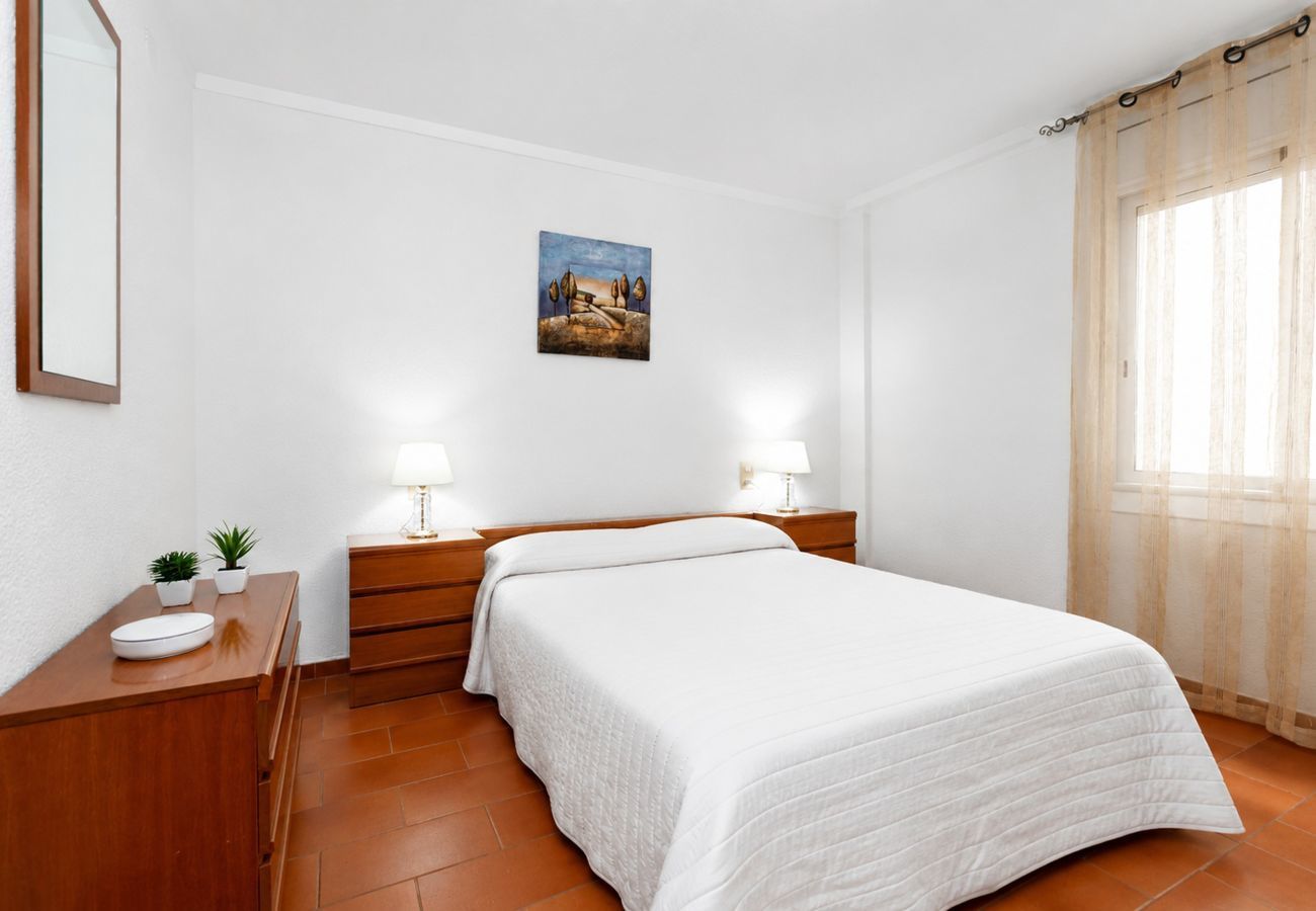 Apartament en Rosas / Roses - 1213 SANT JOAN 200m Playa - APIVEND