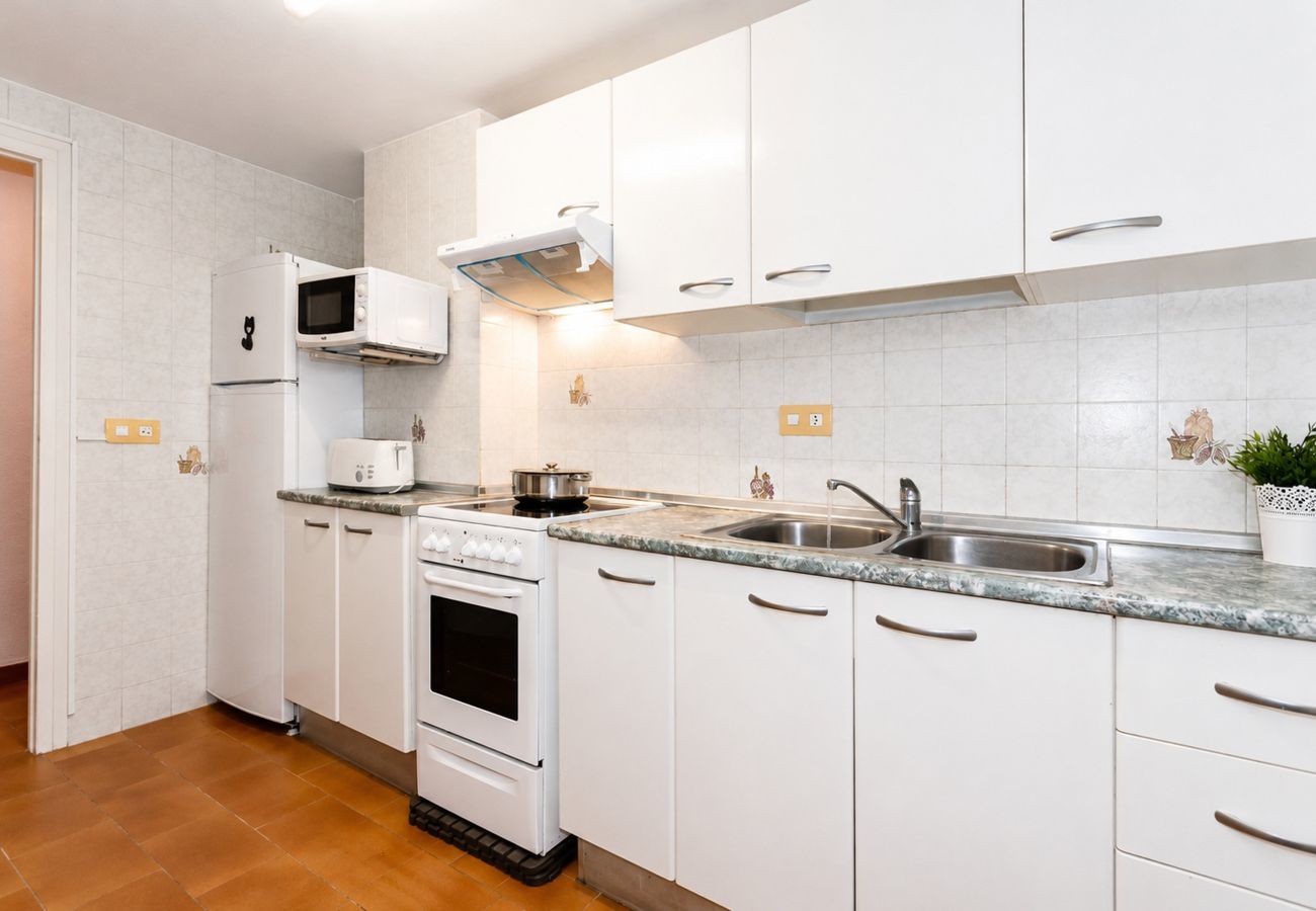 Apartament en Rosas / Roses - 1213 SANT JOAN 200m Playa - APIVEND
