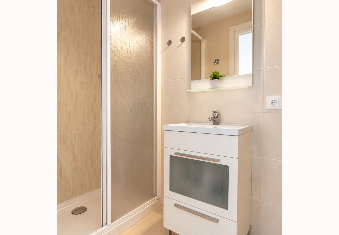 Apartament en Rosas / Roses - 1213 SANT JOAN 200m Playa - APIVEND