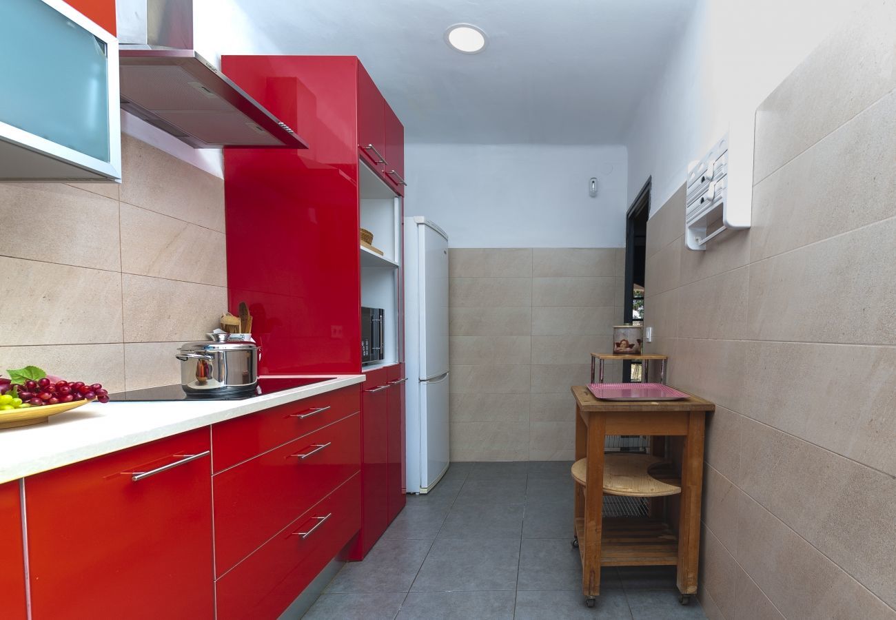 Casa en Rosas / Roses - 1215 BAIX CAMP casa con jardin